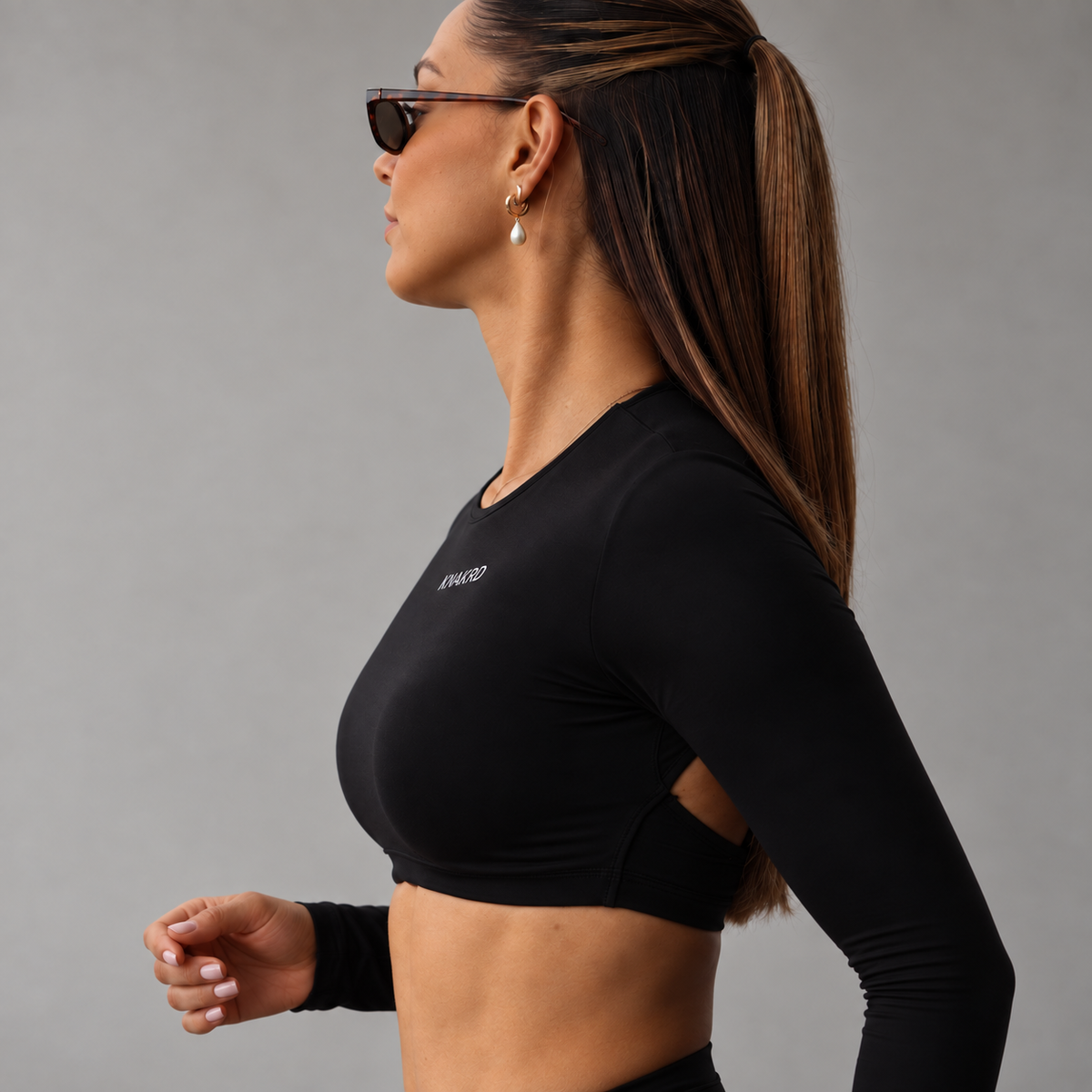 FLUX Backless Long Sleeve Crop Top - FLUX Backless Long Sleeve Crop Top