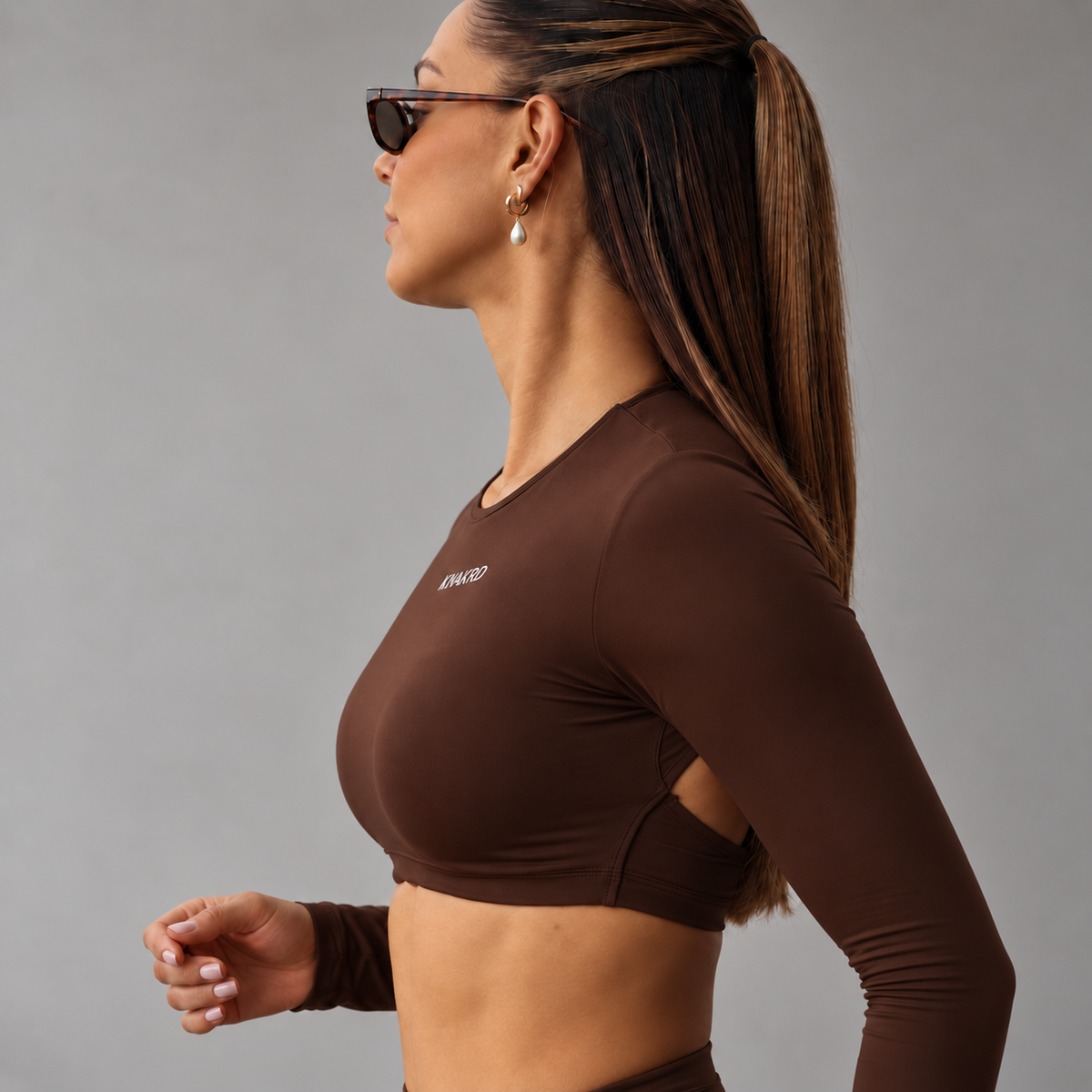 FLUX Backless Long Sleeve Crop Top - FLUX Backless Long Sleeve Crop Top