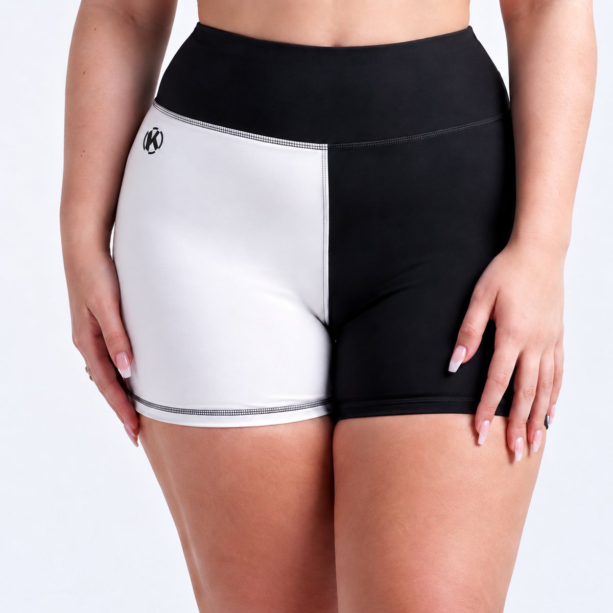 VIVID Bra + Shorts Set - Monochrome Mood Black