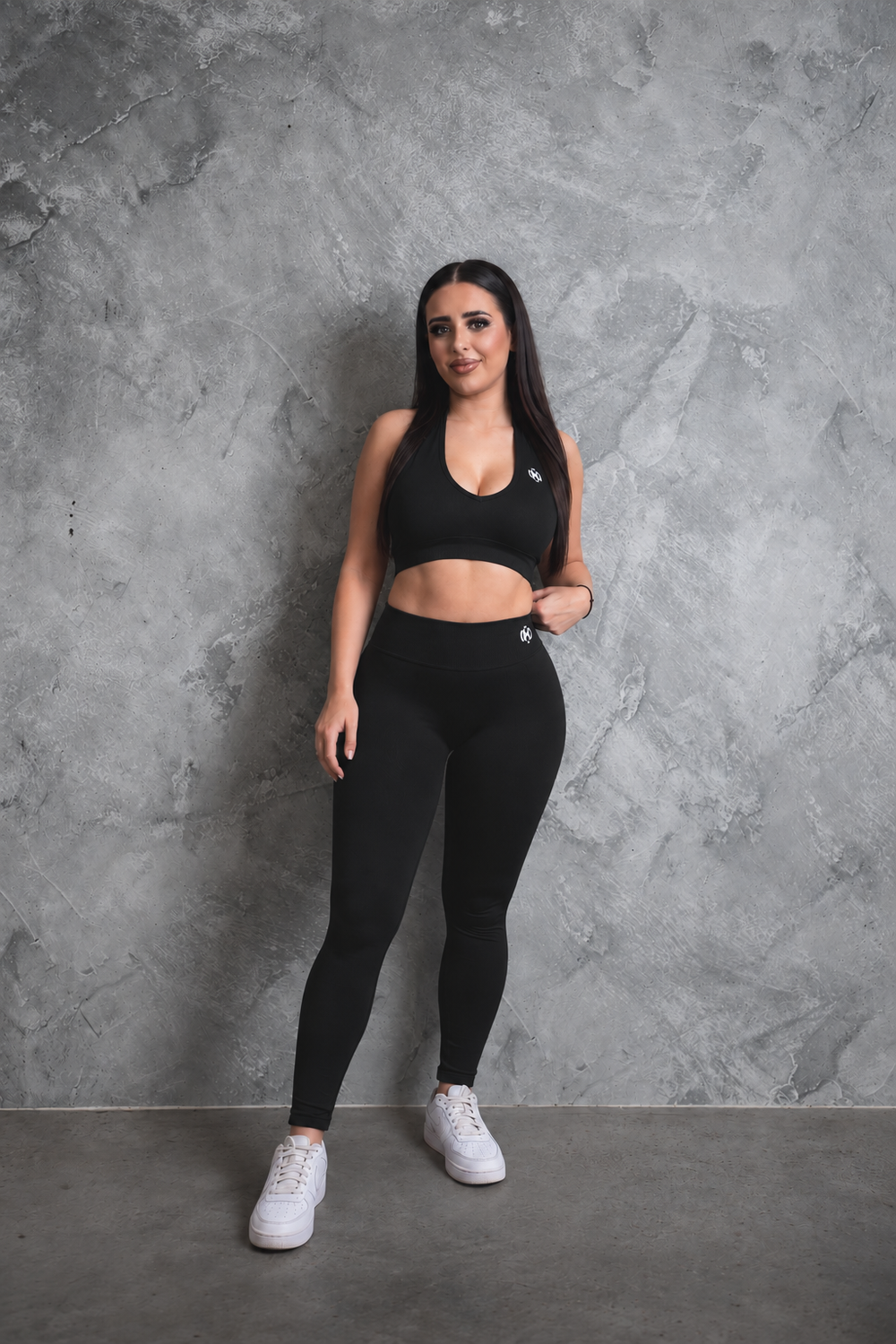 NOVA Bra and Leggings Set in Onyx Black